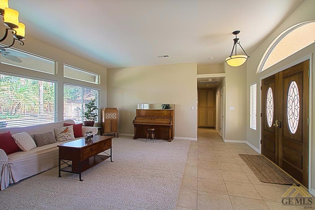 1507 Pollen Crest Ct