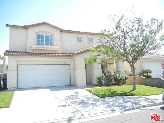 1228 W Holguin St