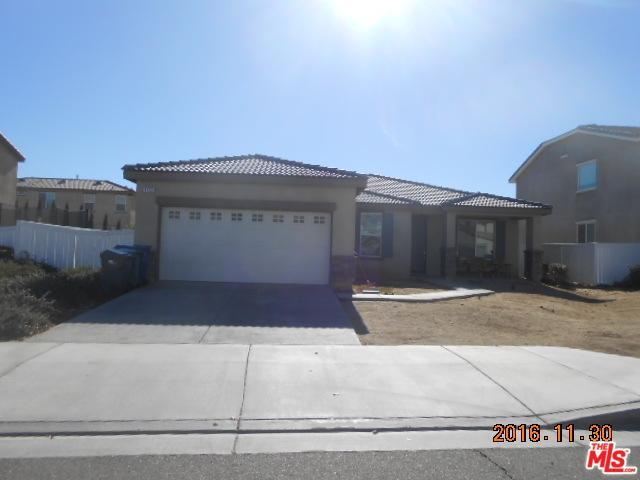 3015 Glad Way