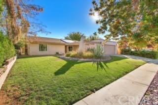 3015 Glad Way