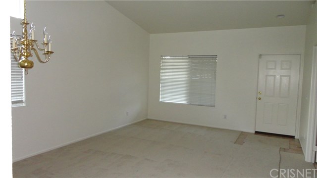 3402 Tamarisk Dr