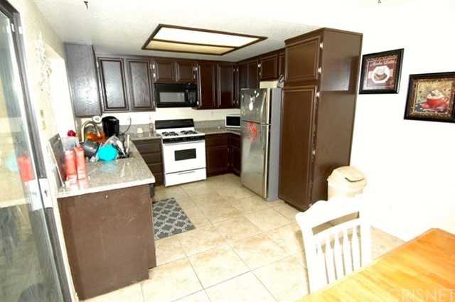 4326 Adobe Dr