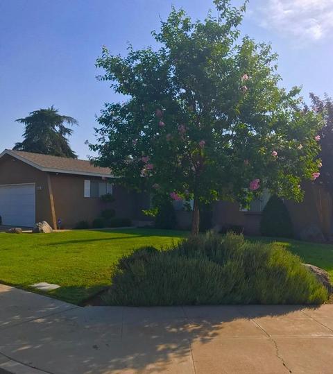 1645 Scott Cir