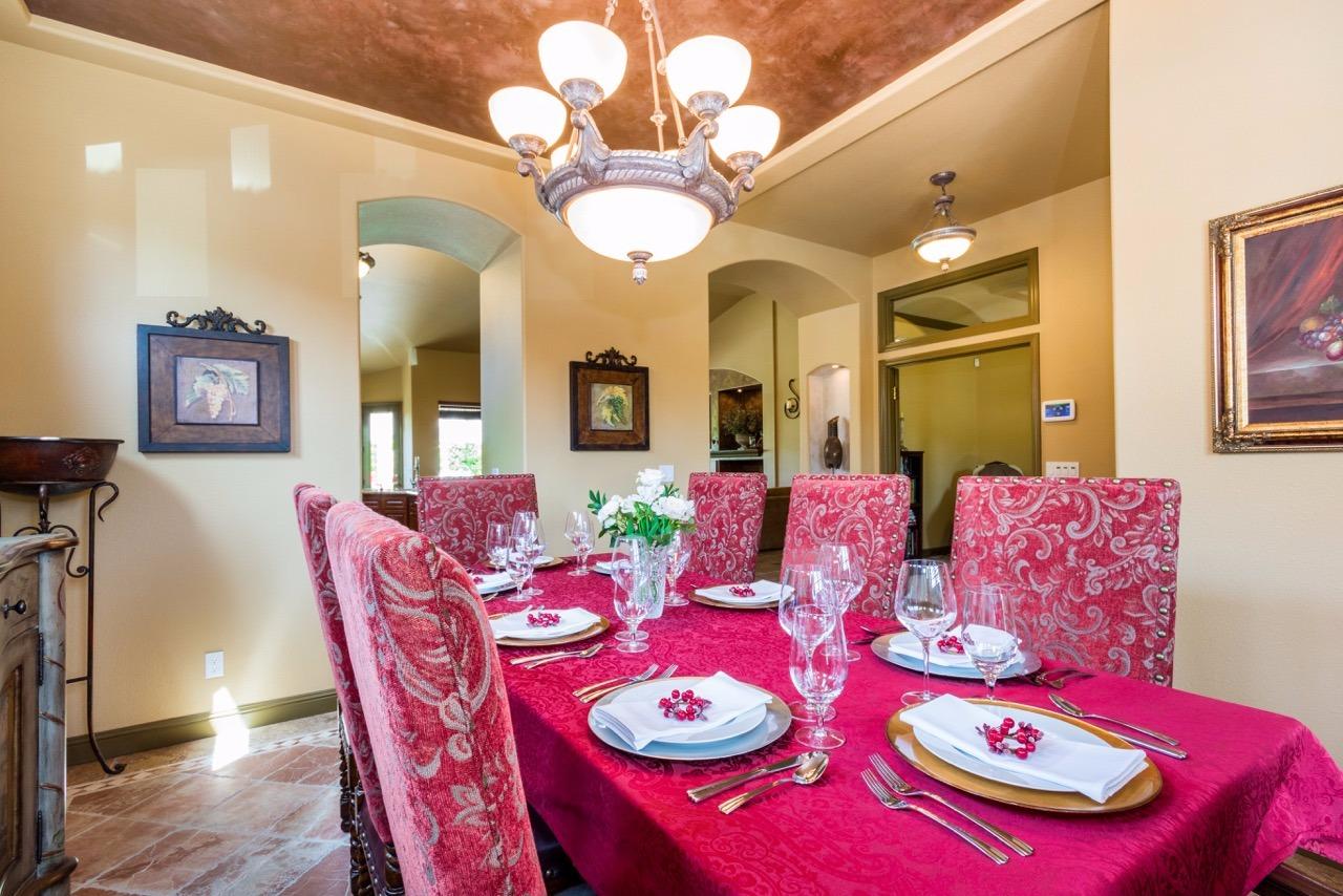 3132 Hornet Ave, Clovis CA 93611