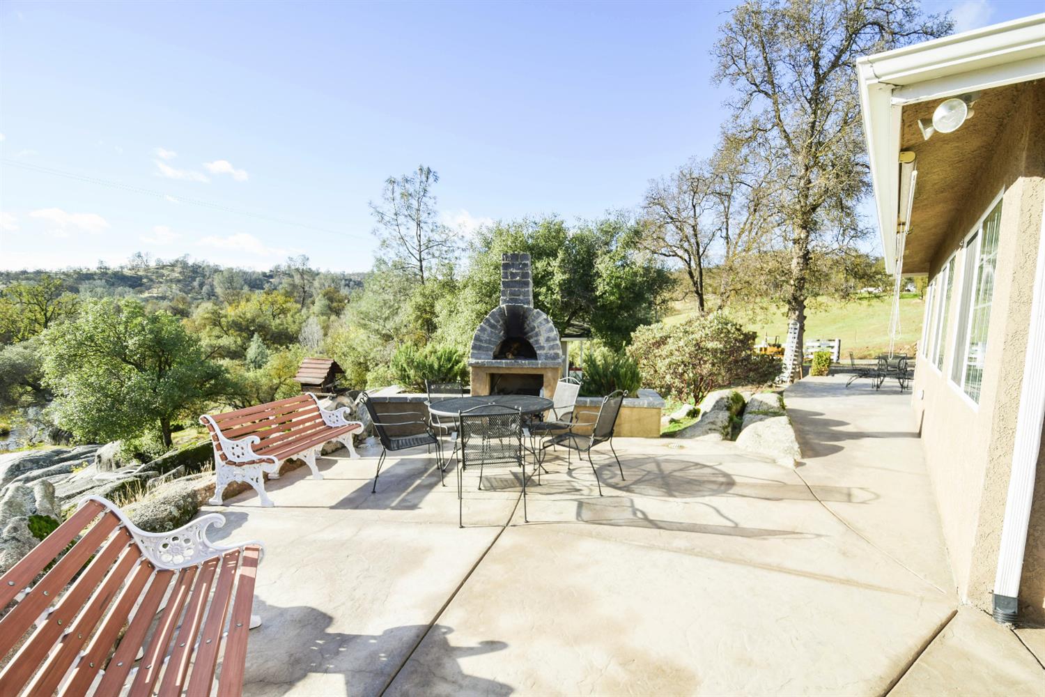 31887 River Knolls Rd