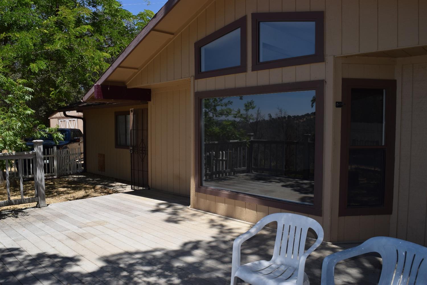 48866 Rock Point Rd