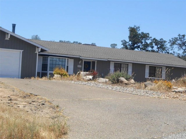 For Sale: 30294 Titan Dr Coarsegold, CA 93614