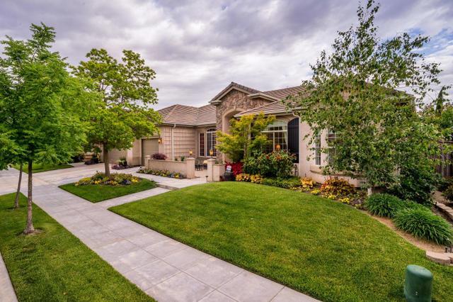 5211 E Shepherd