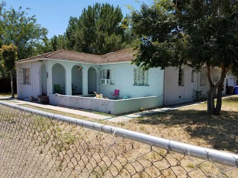 2082 Mcpherson Ave