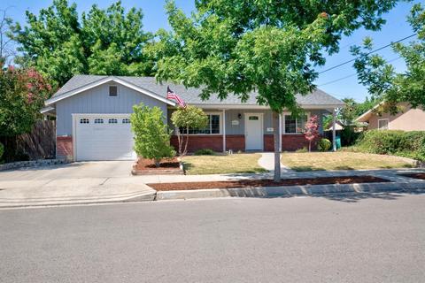 2768 7th Avenue Dr