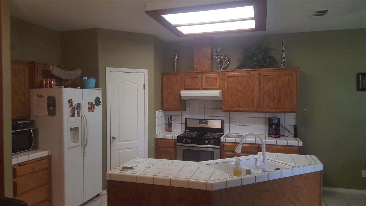 For Sale: 625 Petite Ave Madera, CA 93637