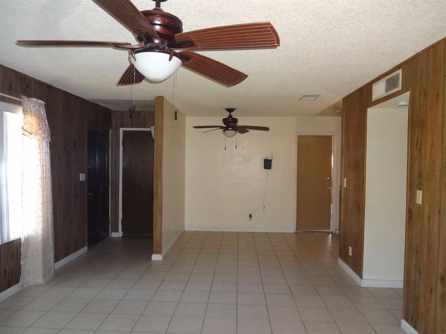 904 Dellavalle Ave