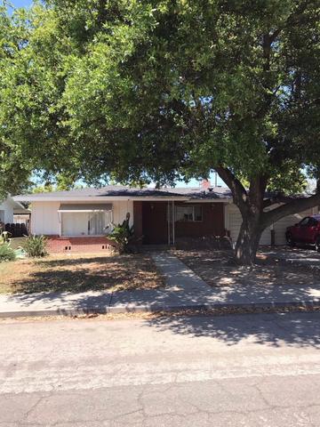 1068 E Ramblewood Dr