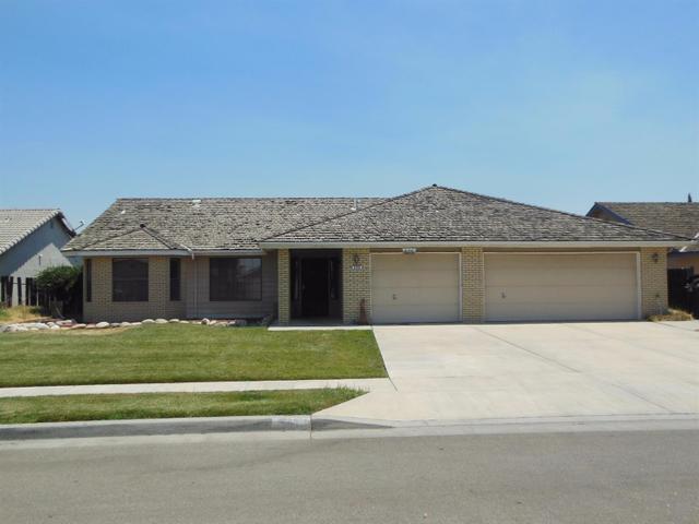 879 Camellia Ln