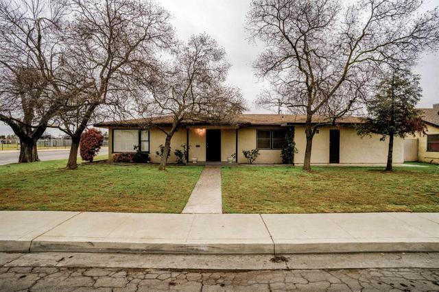 1231 Bennett Way