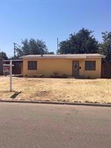 2441 E Pontiac Way