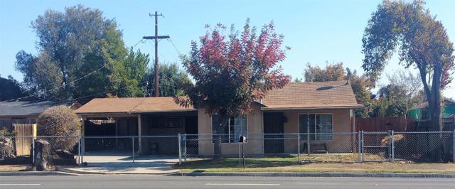 1535 W Pontiac Way