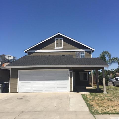 4089 N Cecelia Ave