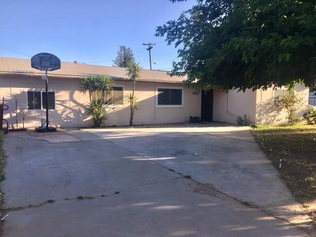 4089 N Cecelia Ave