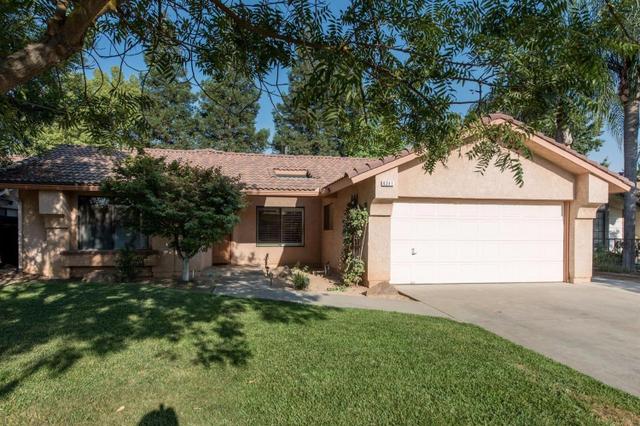 4664 W Sample Ave
