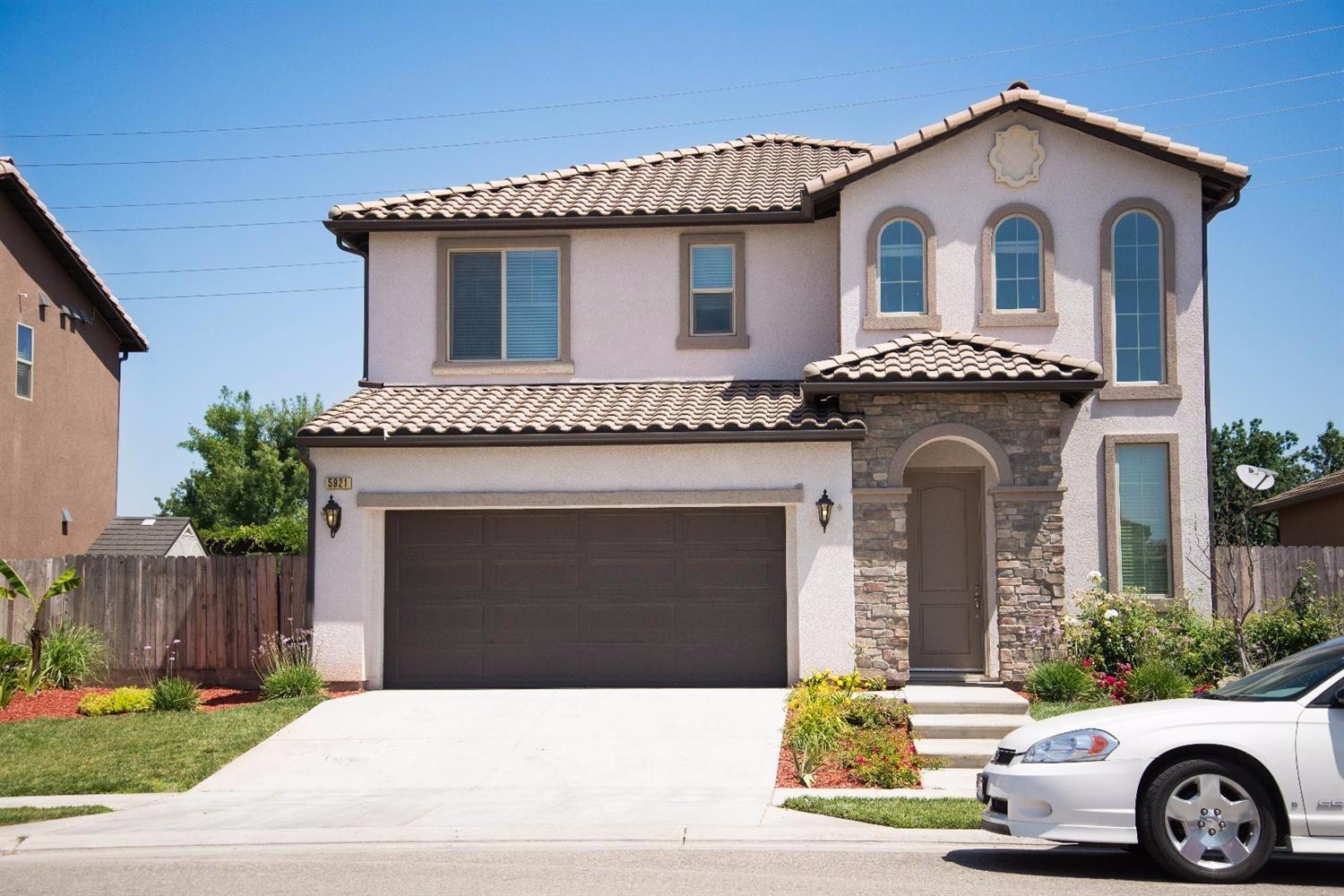 For Sale: 5921 E Eugenia Ave Fresno, CA 93727