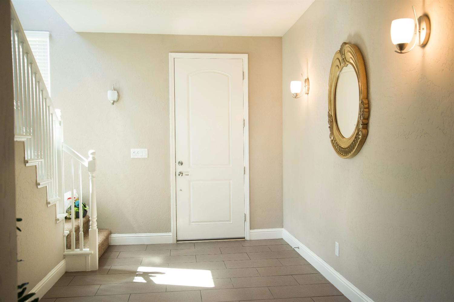 For Sale: 5921 E Eugenia Ave Fresno, CA 93727