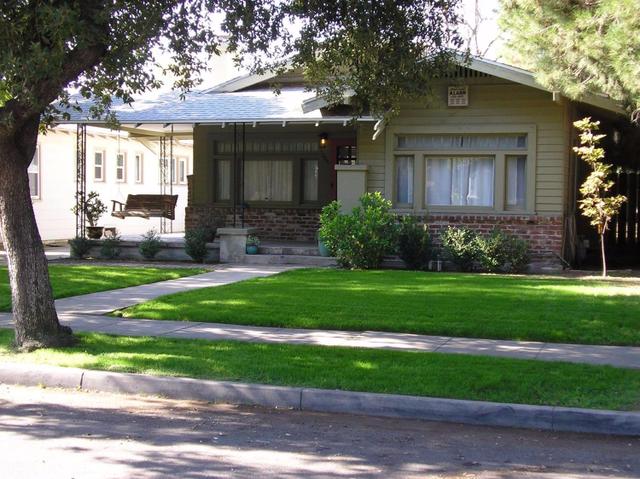 904 N Roosevelt Ave