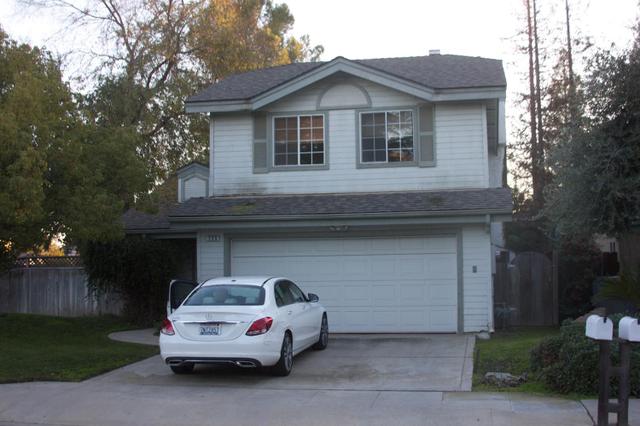 10329 N Baird
