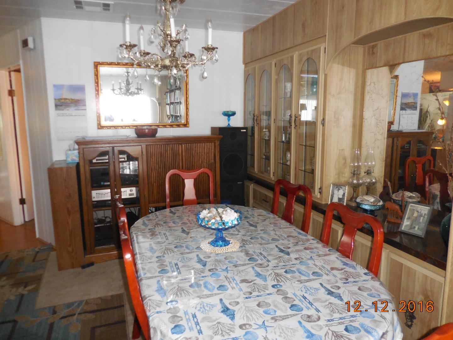 150 Kern St #22
