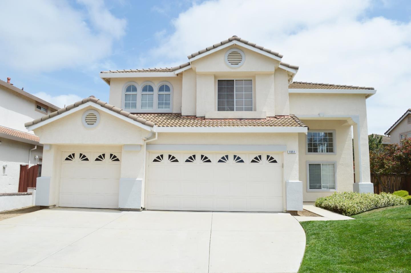 For Sale: 1051 Longfellow Dr Salinas, CA 93906