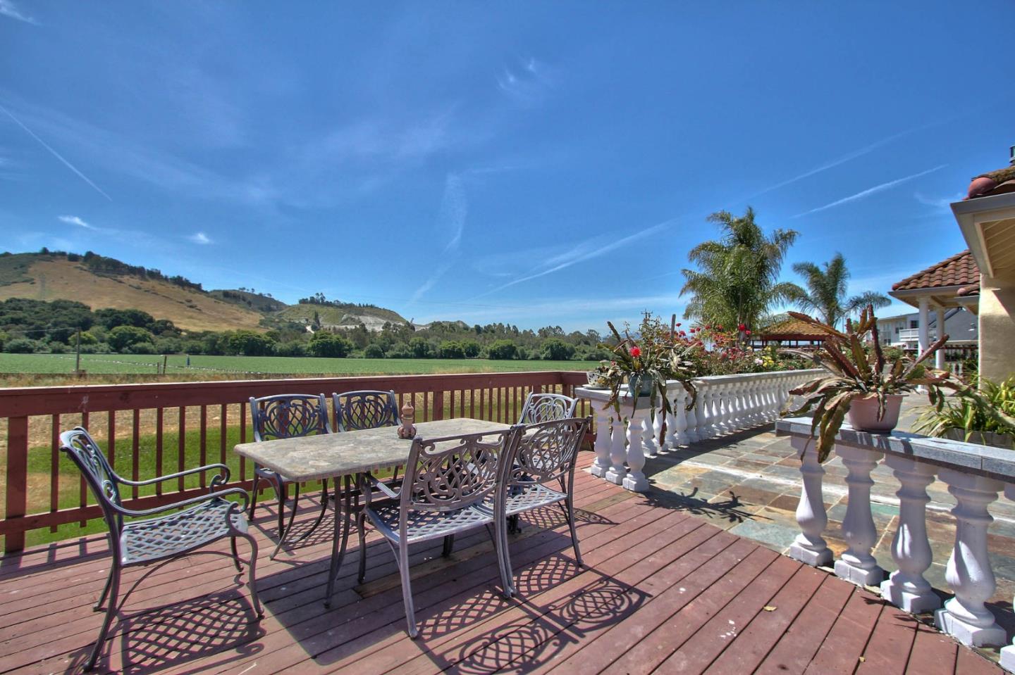 For Sale: 21152 Valle San Juan Dr Salinas, CA 93907