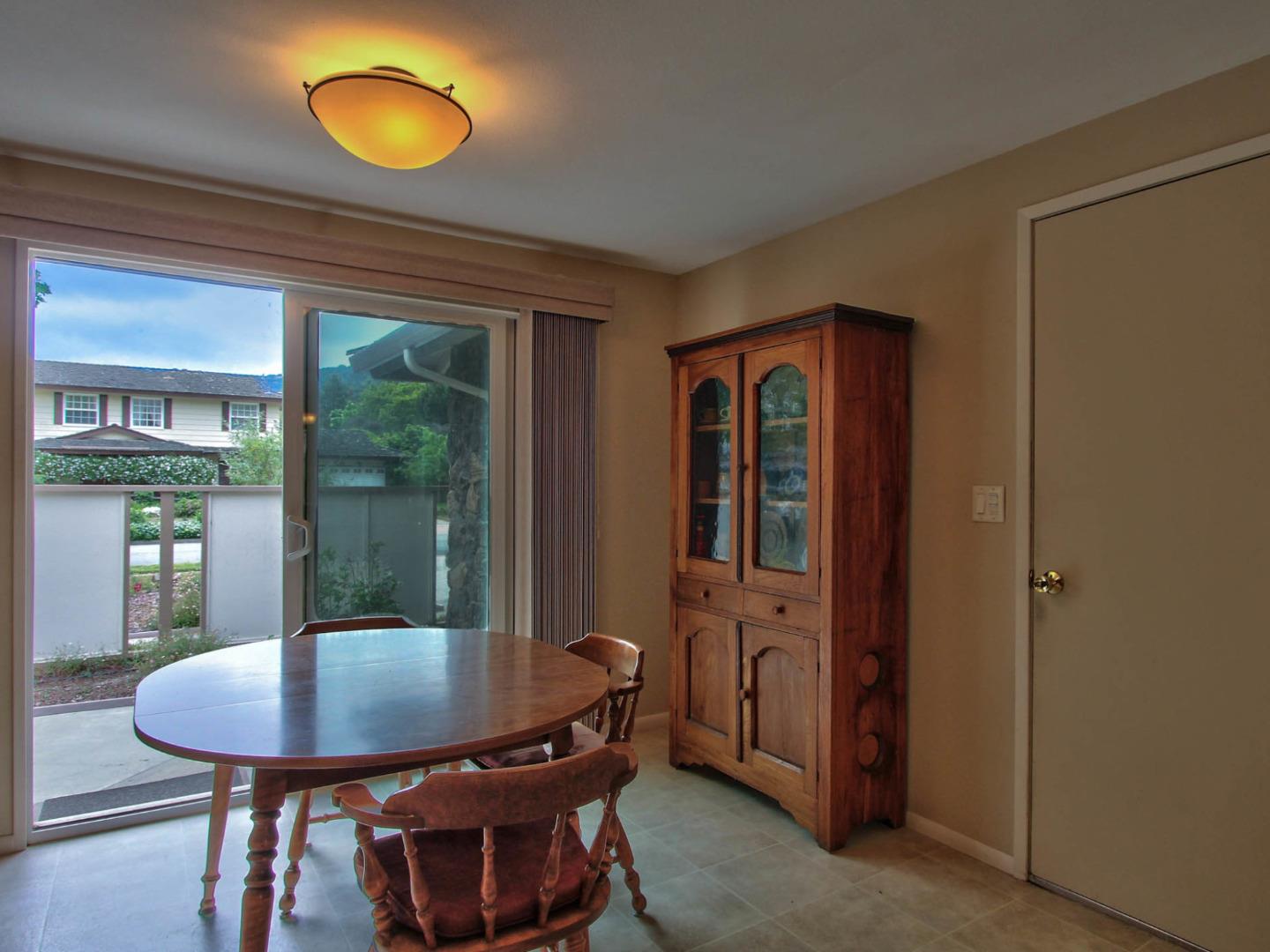 For Sale: 22970 Guidotti Dr Salinas, CA 93908