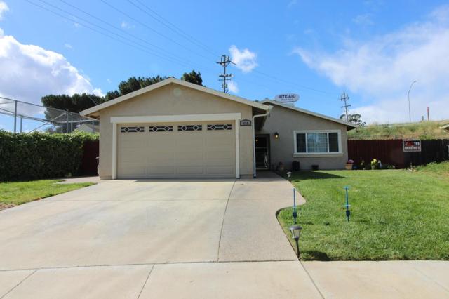 546 Granada Ct
