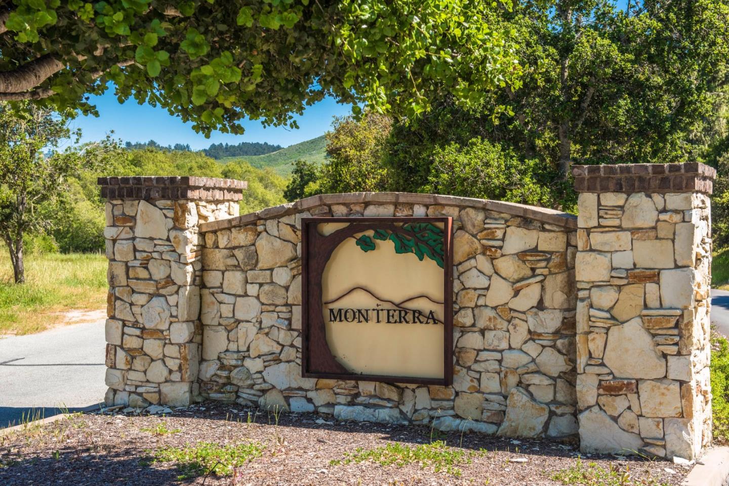 3978 Ronda Rd
