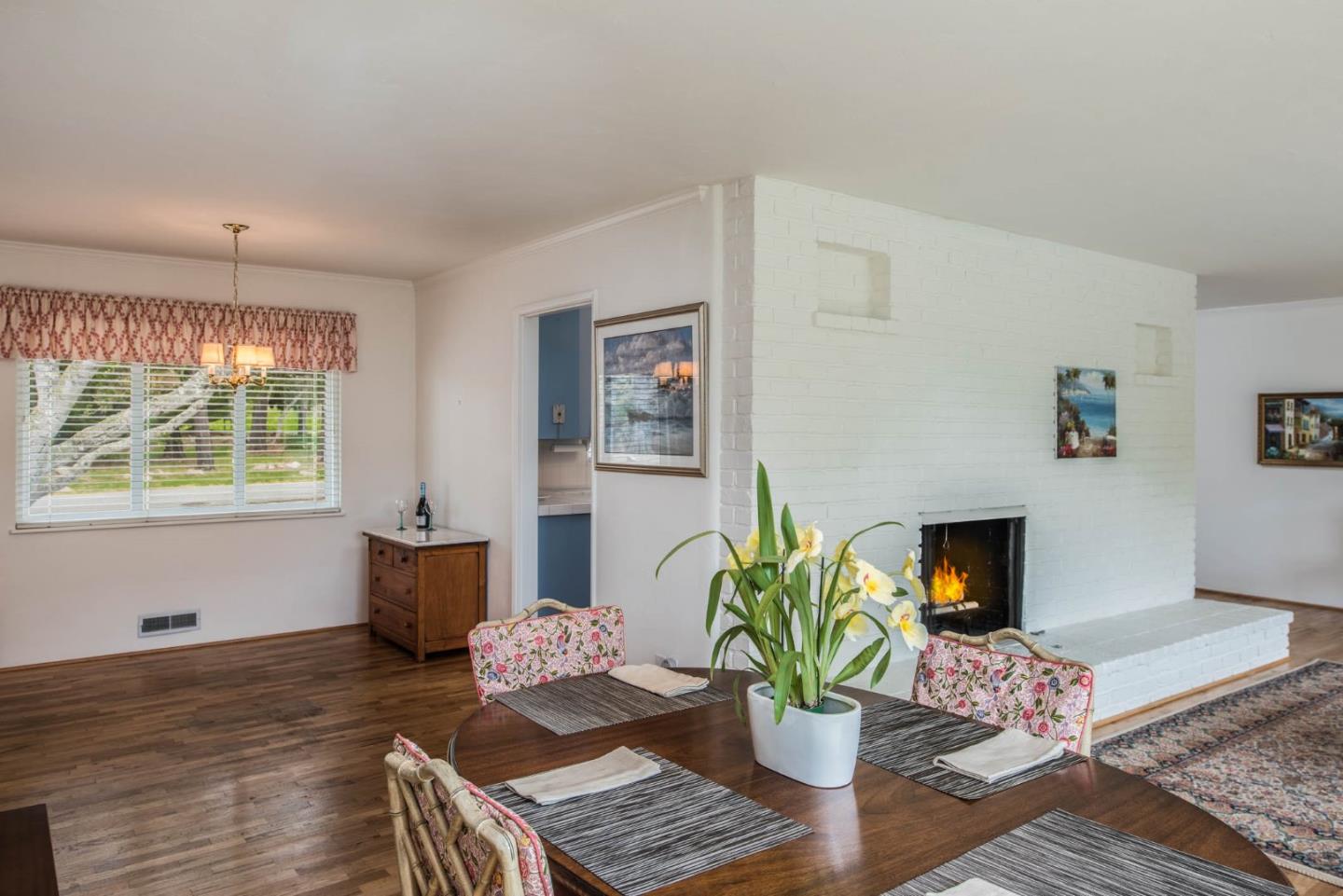 1118 Sawmill Gulch Rd