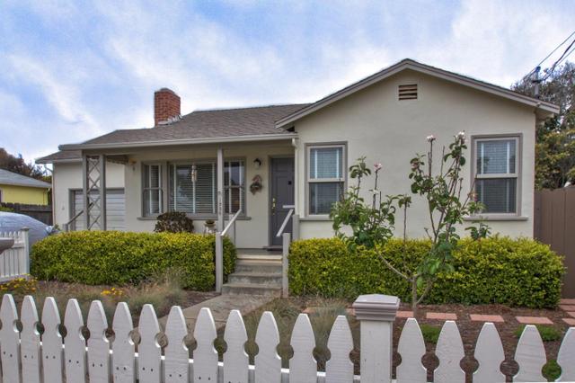 1986 Luxton St