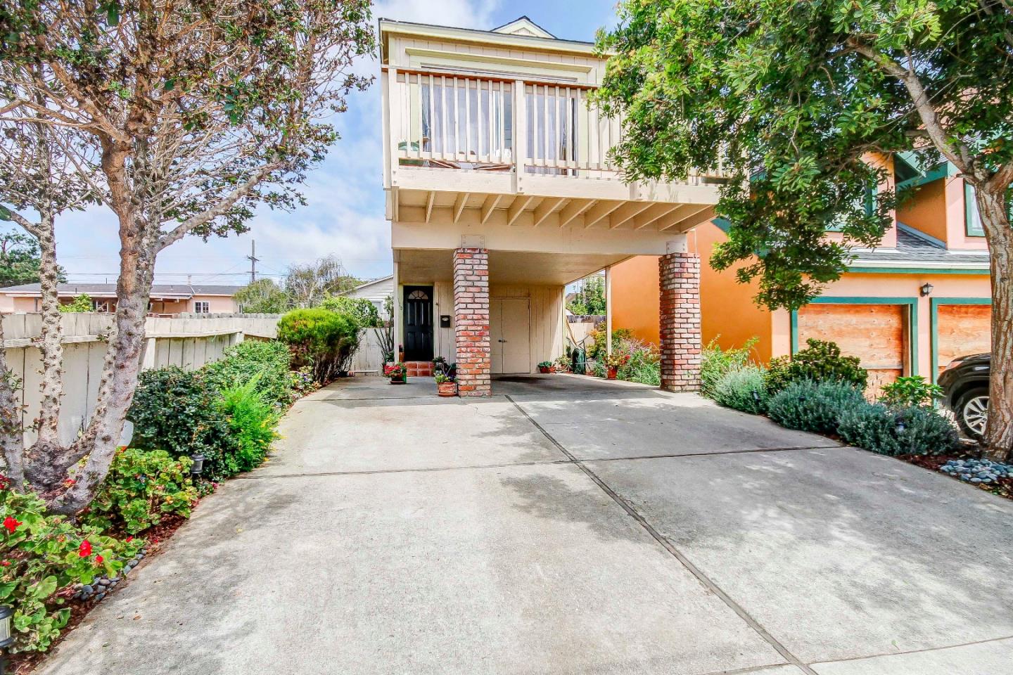 For Sale: 1418 Judson St Seaside, CA 93955