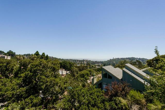 1371 Wayne Way