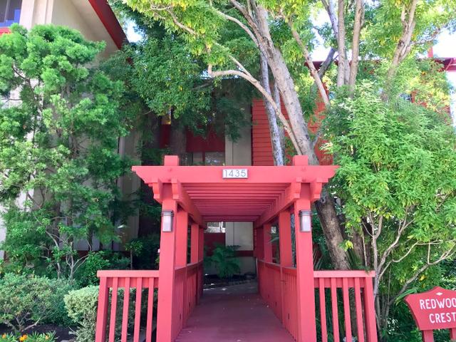 222 8th Ave #318
