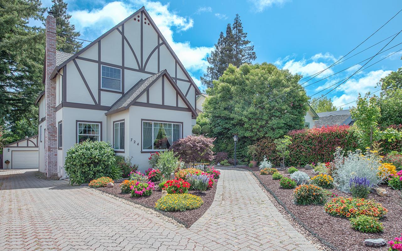 For Sale: 724 Newhall Rd Burlingame, CA 94010