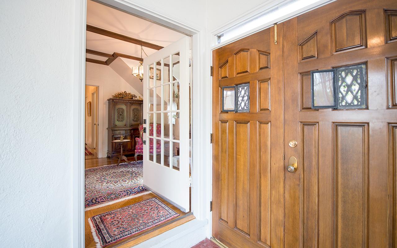 For Sale: 724 Newhall Rd Burlingame, CA 94010
