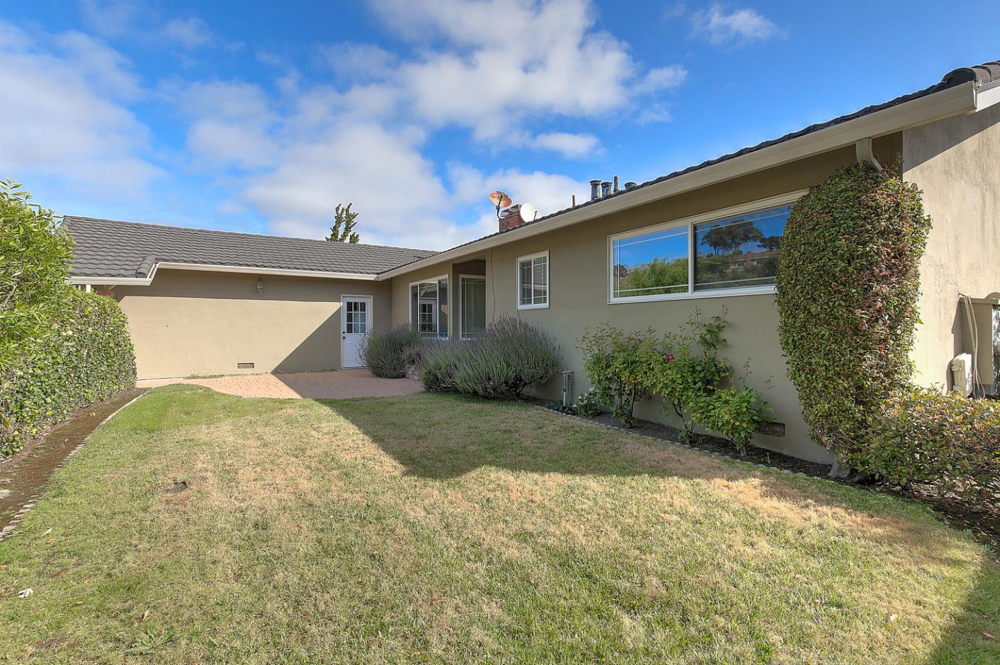 Public Record: 1830 Ashton Ave Burlingame, CA 94010