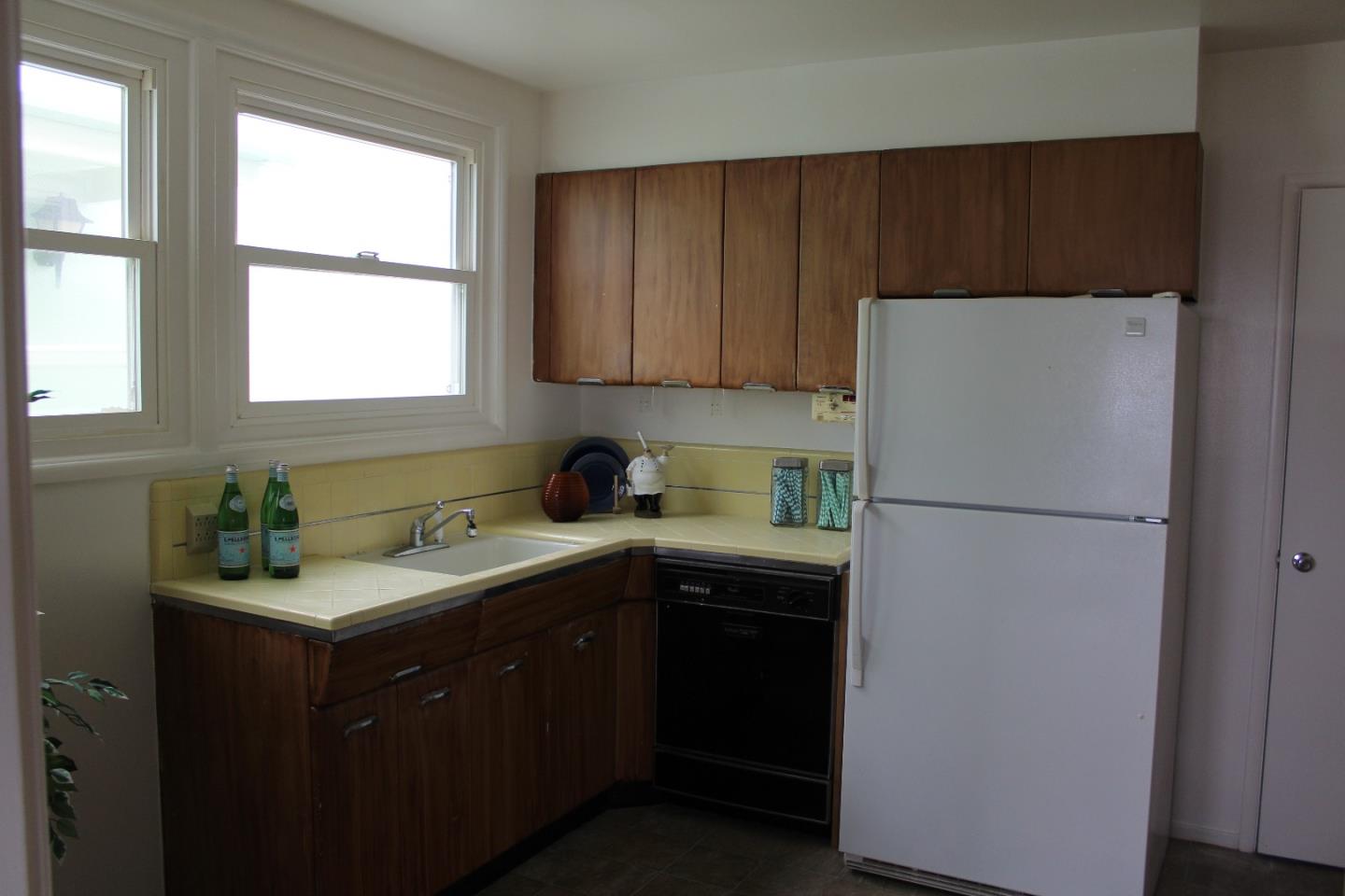 Public Record: 68 Montrose Ave Daly City, CA 94015