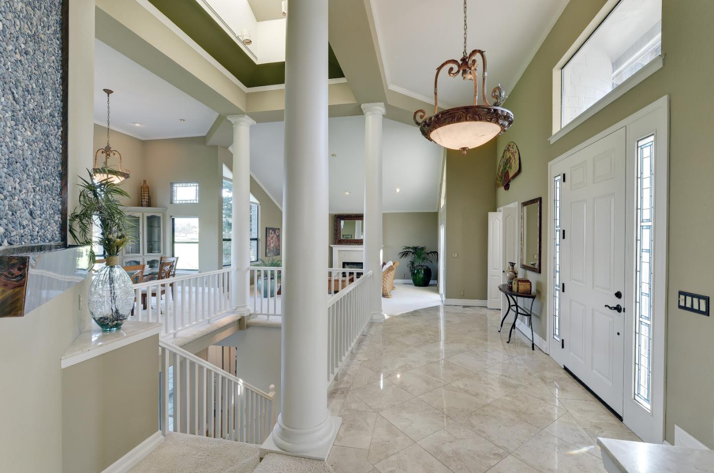 376 Eagle Trace Dr