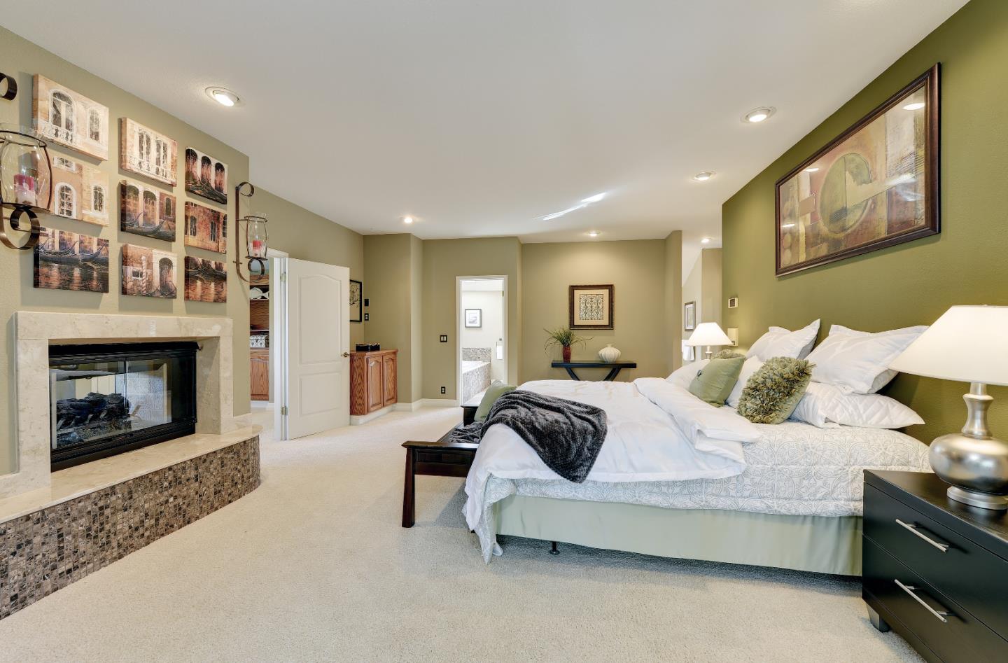 376 Eagle Trace Dr