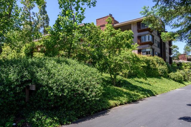 1615 Maddux Dr