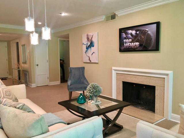 1615 Maddux Dr
