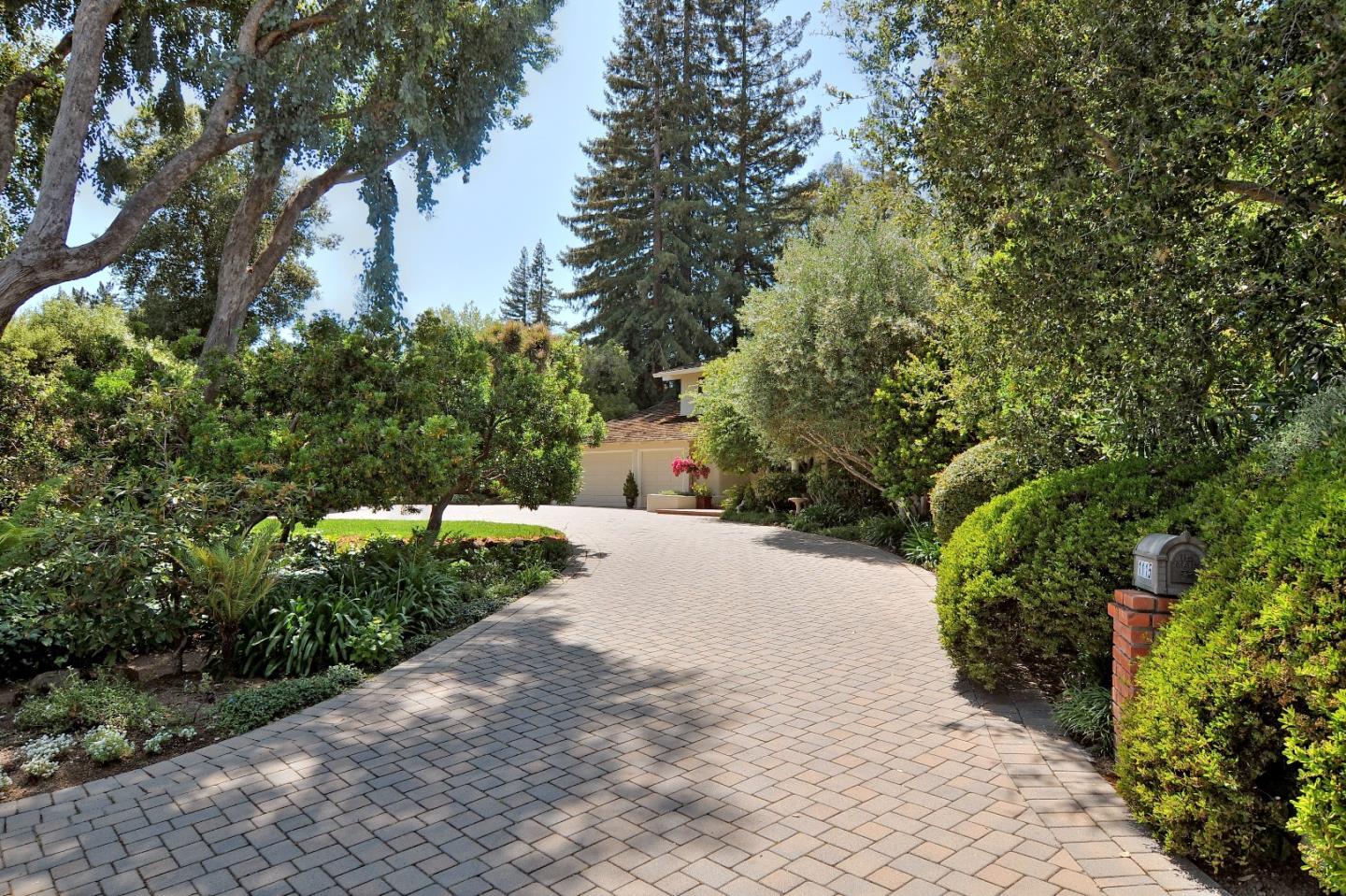 1115 Cascade Dr, Menlo Park CA 94025
