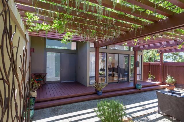 885 Espinosa Rd