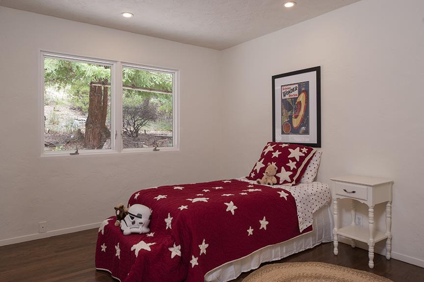 Public Record: 3338 Alpine Rd Portola Valley, CA 94028